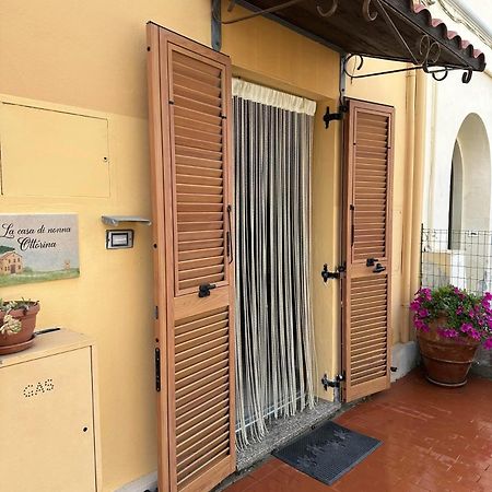 Apartmán La Casa Di Nonna Ottorina Venturina Terme Exteriér fotografie
